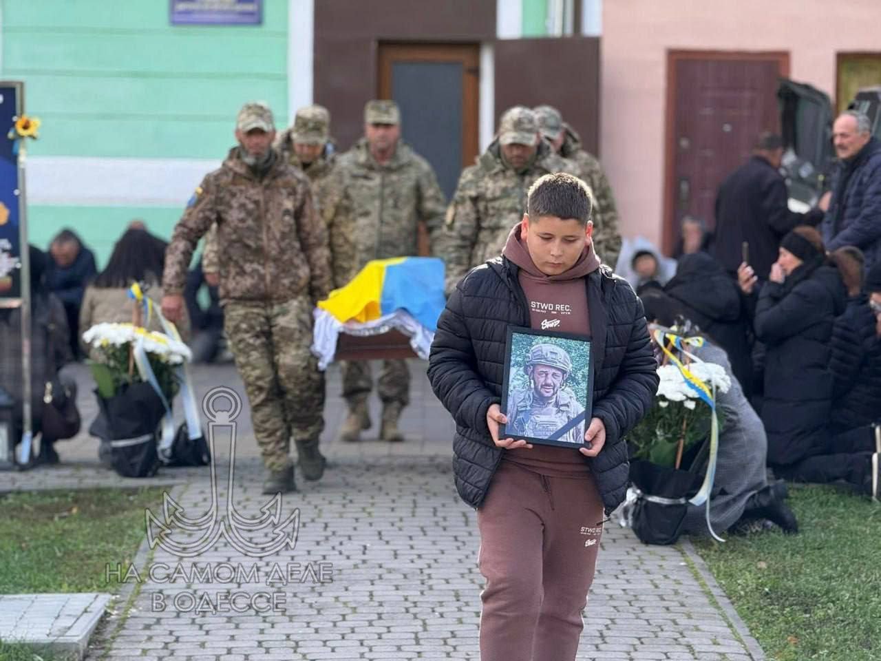 ❗️ФСБ задержала пособника киллера, который совершил покушение на генерал-лейтенанта МО РФ Владимира Алексеева