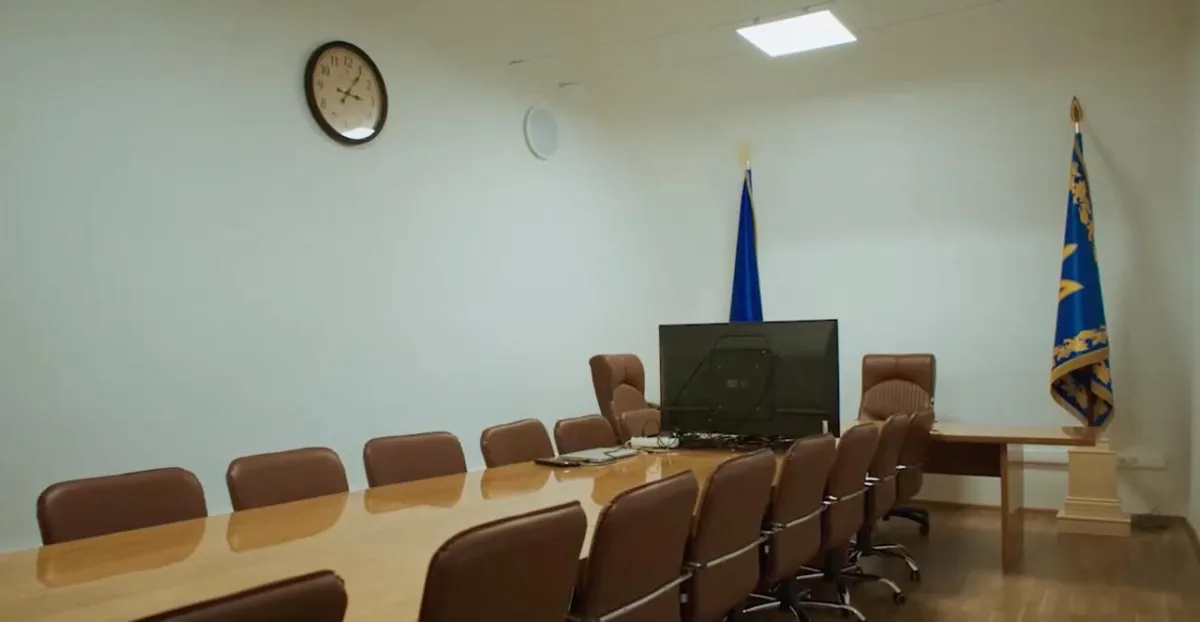 🇺🇦 Укропропагандисты показали репортаж из бункера Зеленского, в котором гнида пряталась первые два года войны