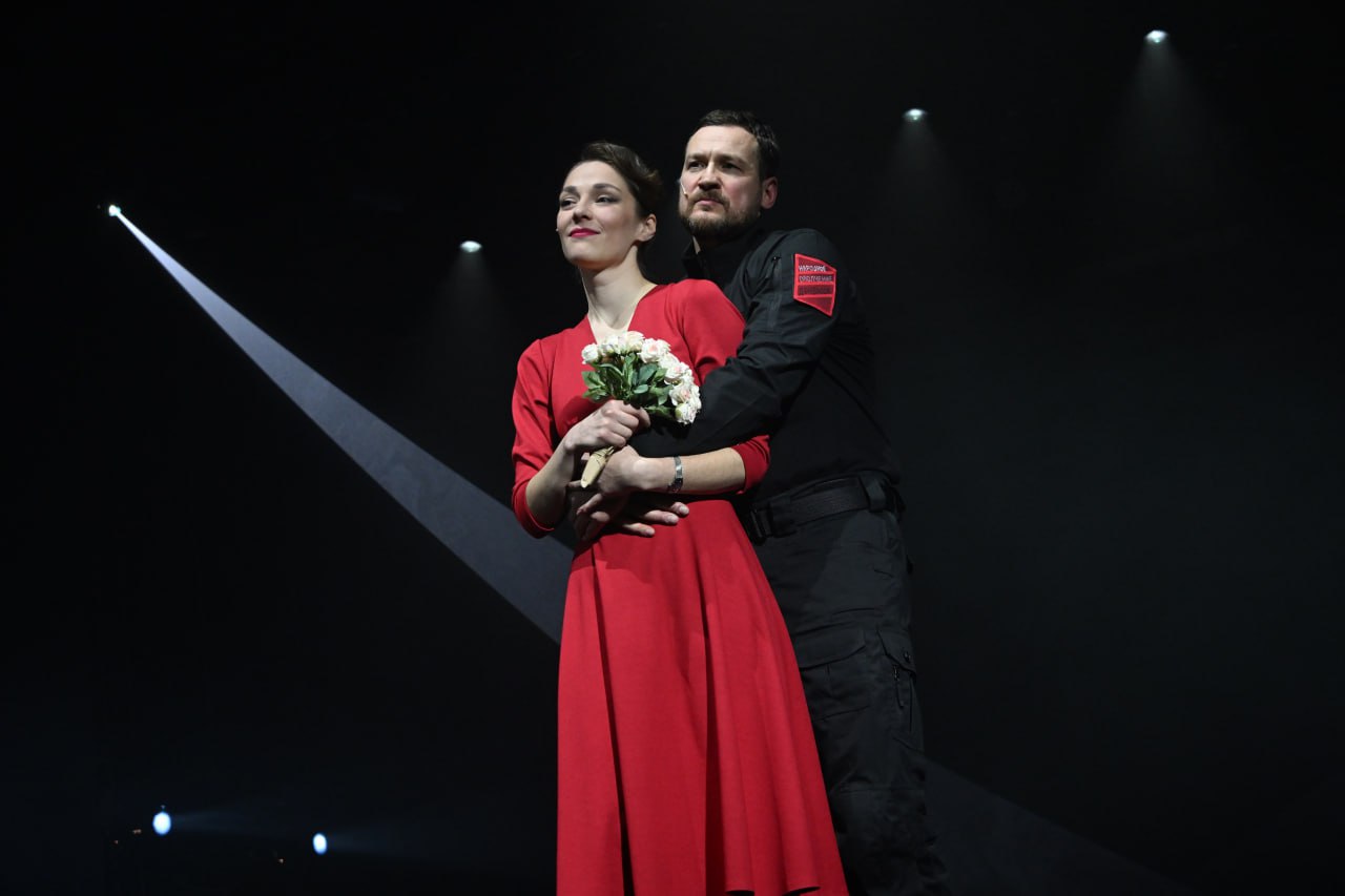 Вчера в московском Театре РОСТА в Царицыно состоялся ещё один спектакль "Дорога", созданный по мотивам, в том числе,...