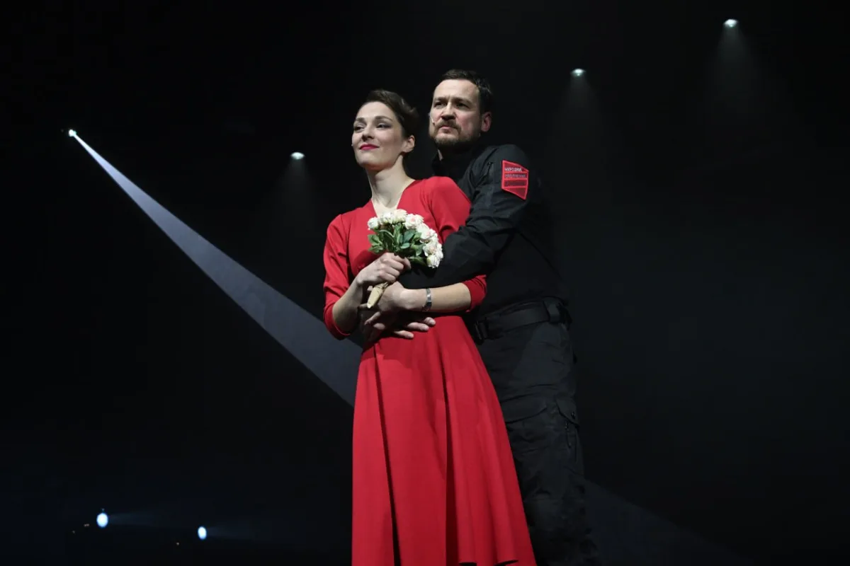 Вчера в московском Театре РОСТА в Царицыно состоялся ещё один спектакль "Дорога", созданный по мотивам, в том числе,...