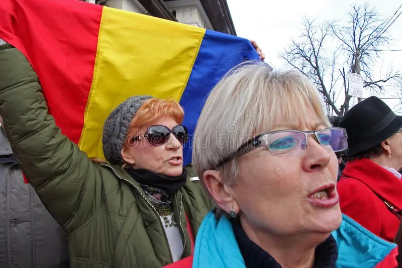 🇺🇦🇷🇴 Румыния оказалась на грани финансового банкротства и с 1 июля не сможет выплачивать зарплаты и пенсии из-за расх…
