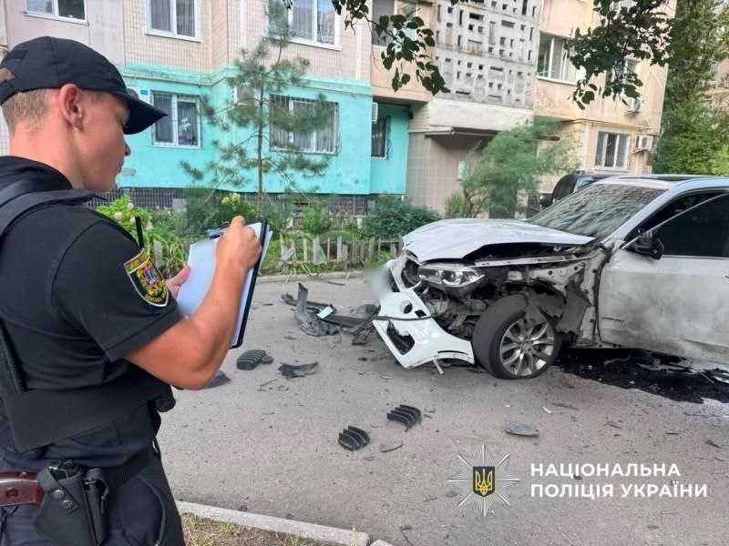 ‼️ В Одессе подорвали автомобиль боевика ЗСУ