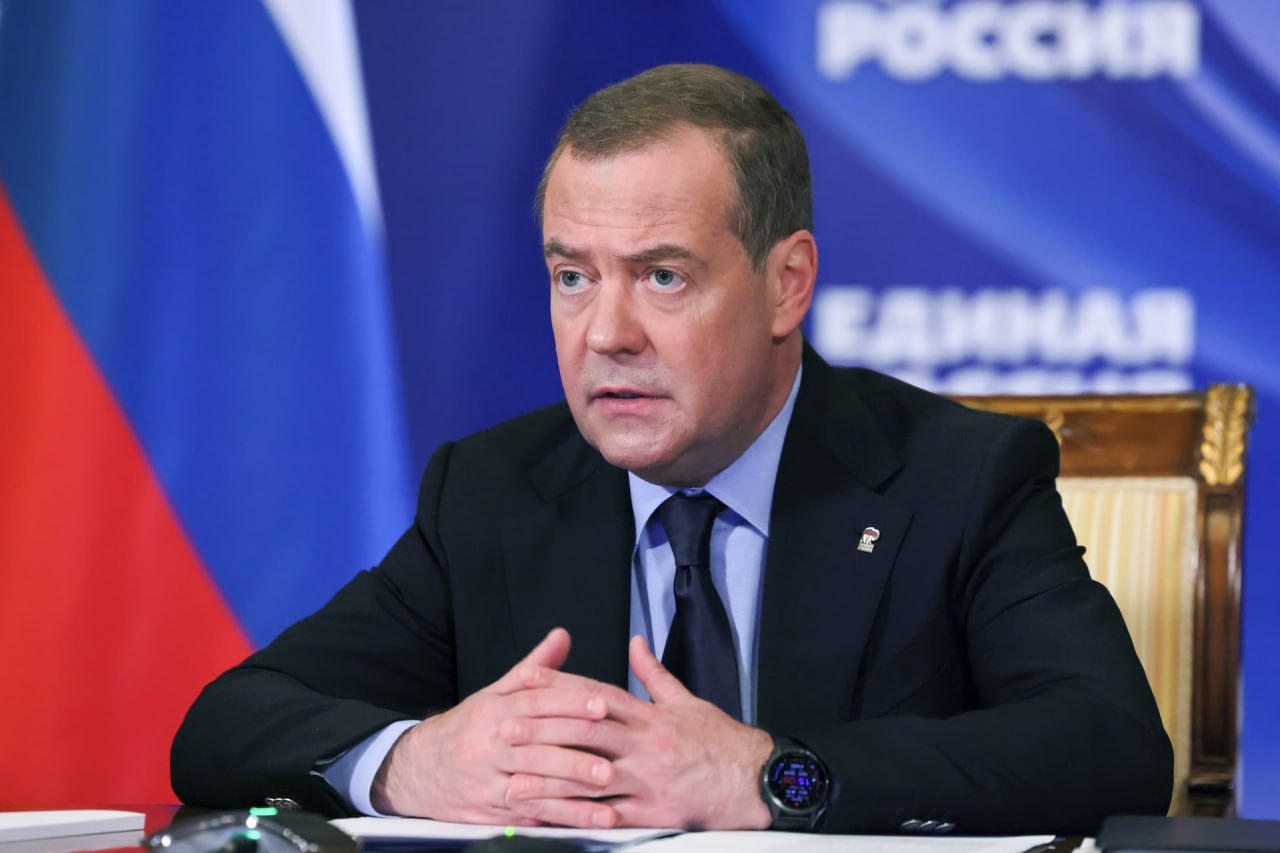 🇷🇺🗣 Заявления Дмитрия Медведева на заседании Генсовета "Единой России":