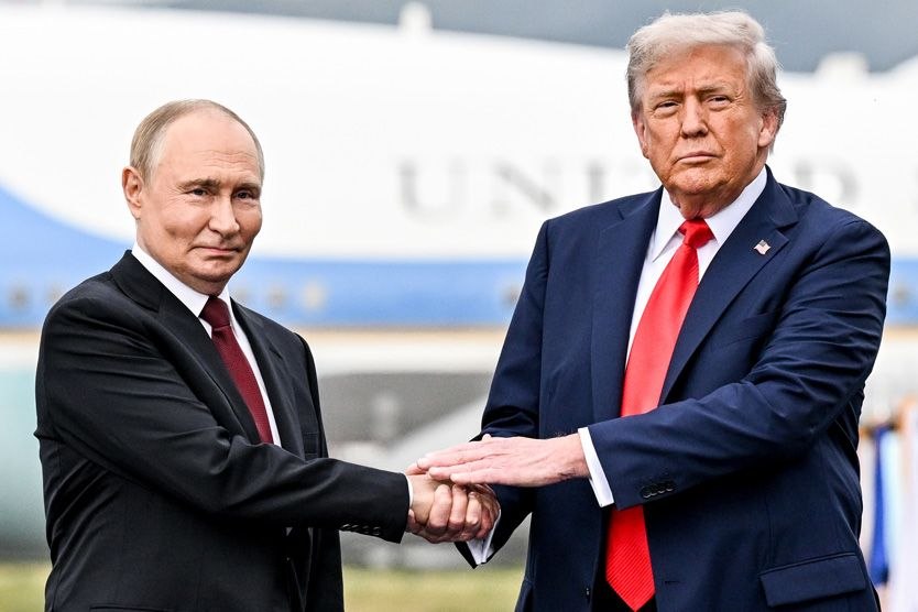 В Кремле рассказали, как прошли телефонные переговоры Путина и Трампа