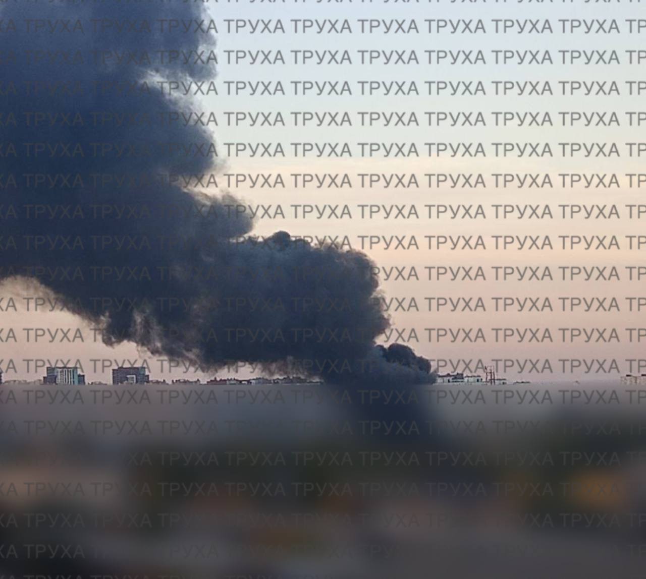 🔥 В Киеве после прилёта по подстанции "Нивки" оказалось обесточено метро